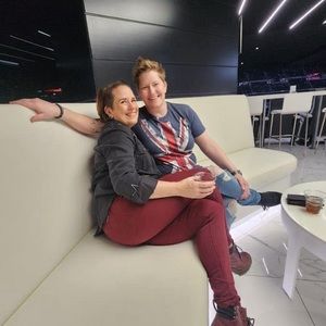 Meet your Posher, Hillary